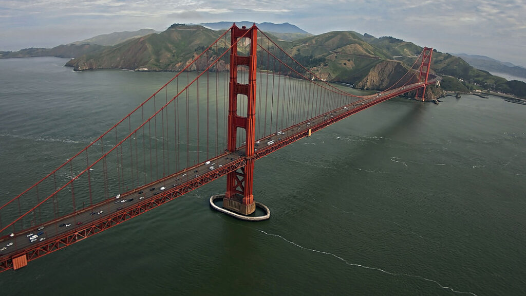 Golden Gate Bridge